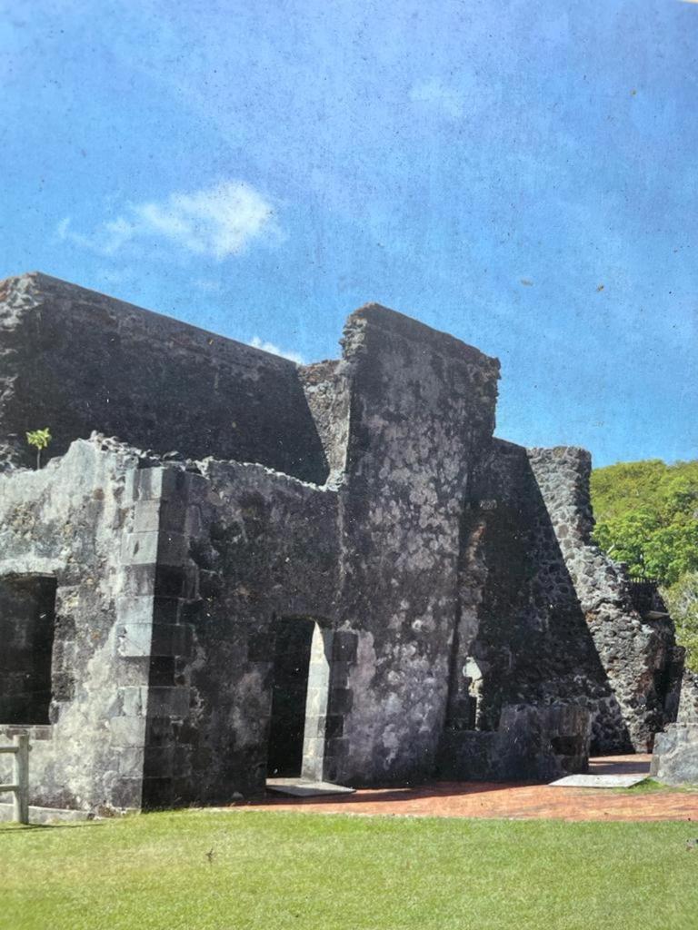 Location Saisonniere Vue Mer A Tartane La Trinite Exterior photo